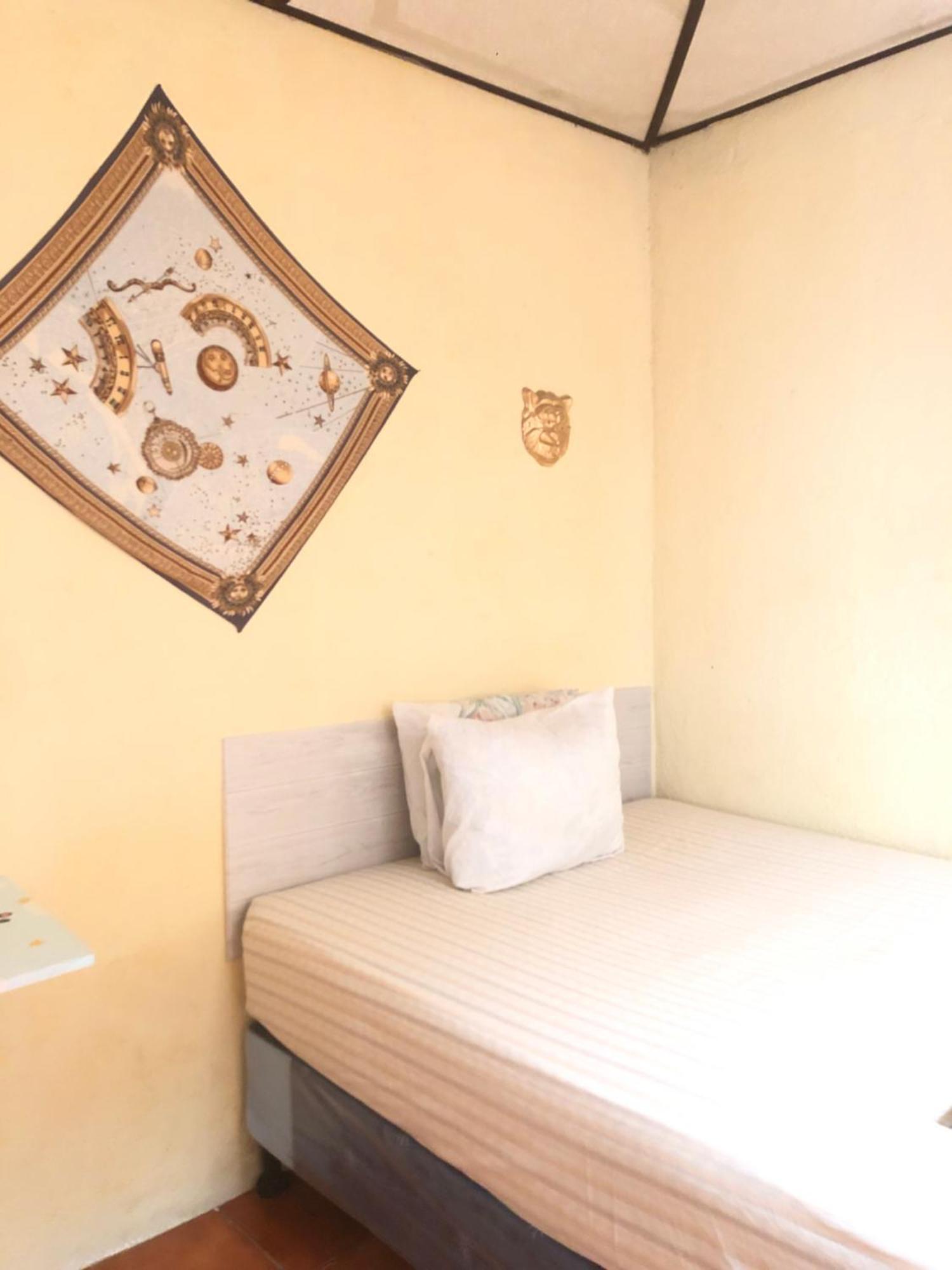 Hospedaje Basico El Jaguar Hotel Antigua Luaran gambar