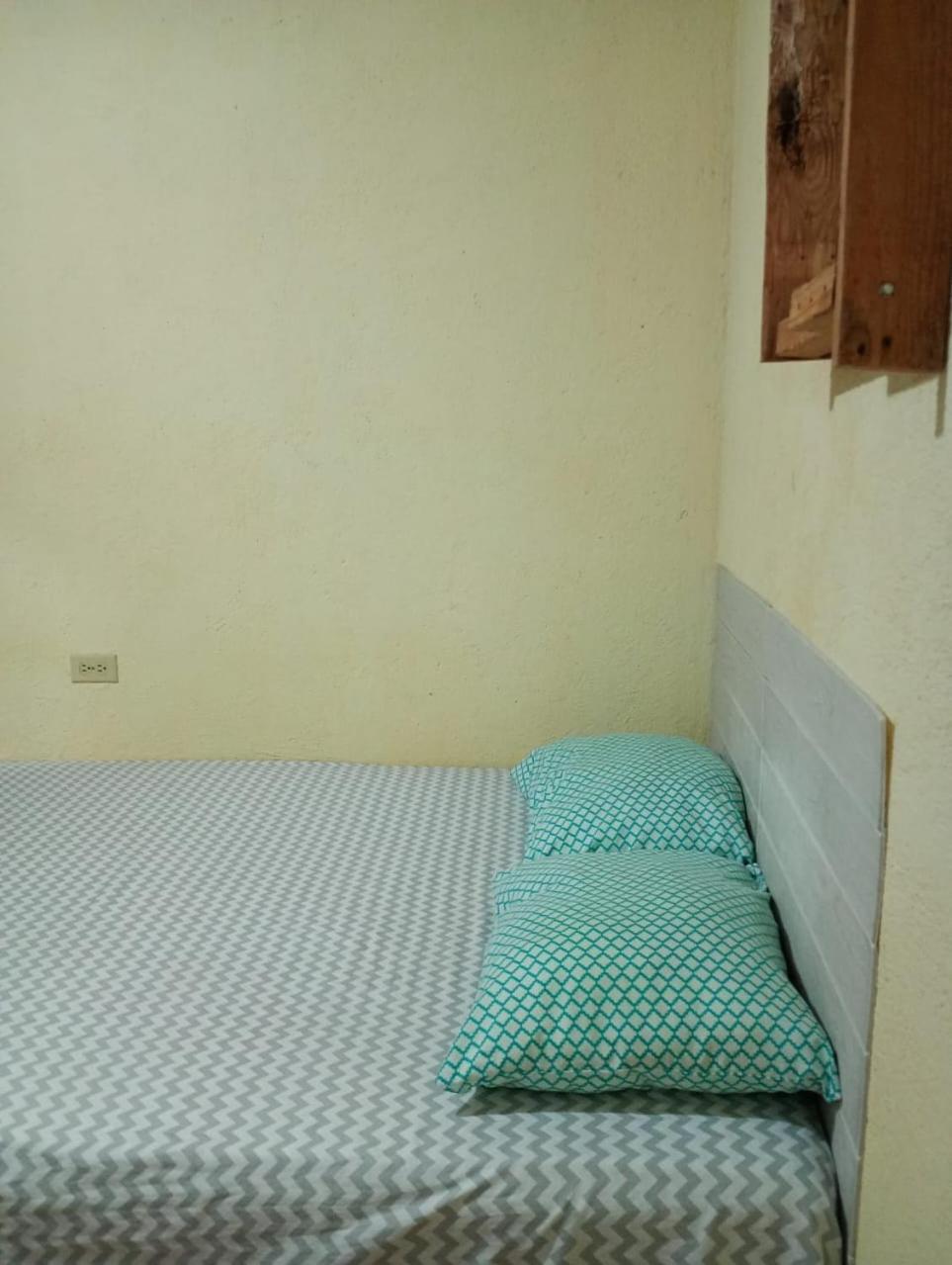 Hospedaje Basico El Jaguar Hotel Antigua Luaran gambar